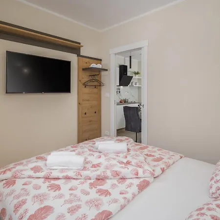 Apartment Citar *